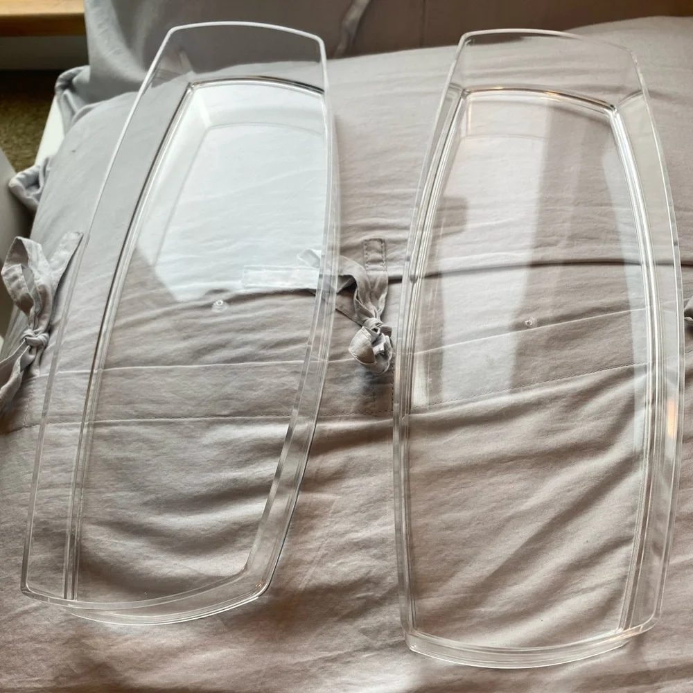 Umbra makeup organizer